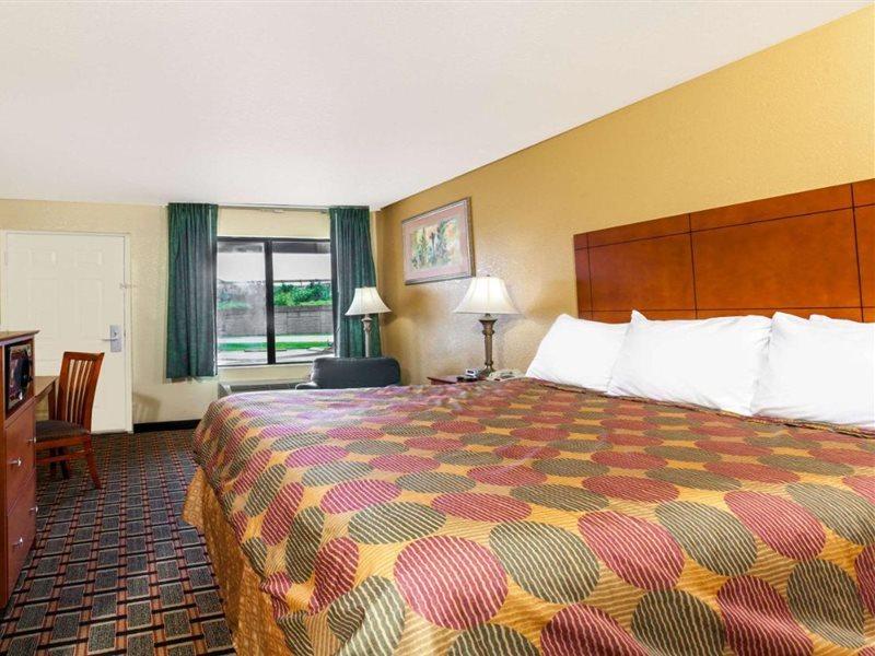 Days Inn By Wyndham Lebanon Zewnętrze zdjęcie